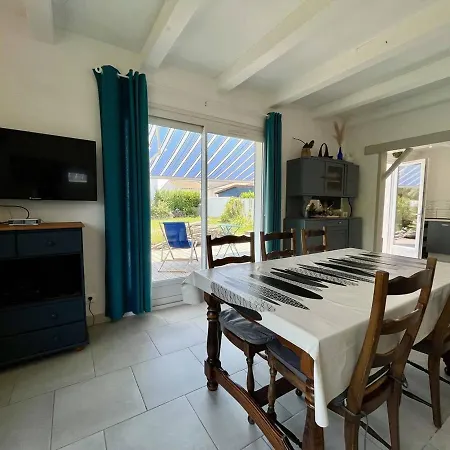Holiday home Maison De Lumineuse 4p A Oleron, 8 Couchages, Jardin, Proche Centre - Menage Inclus - Fr-1-246a-139 Saint-Pierre-d'Oleron
