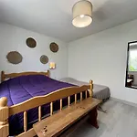 Hébergement de vacances Maison Spacieuse à Saint-pierre D'oléron, 3 Chambres, Jardin, Proche Centre - Fr-1-246a-139 *